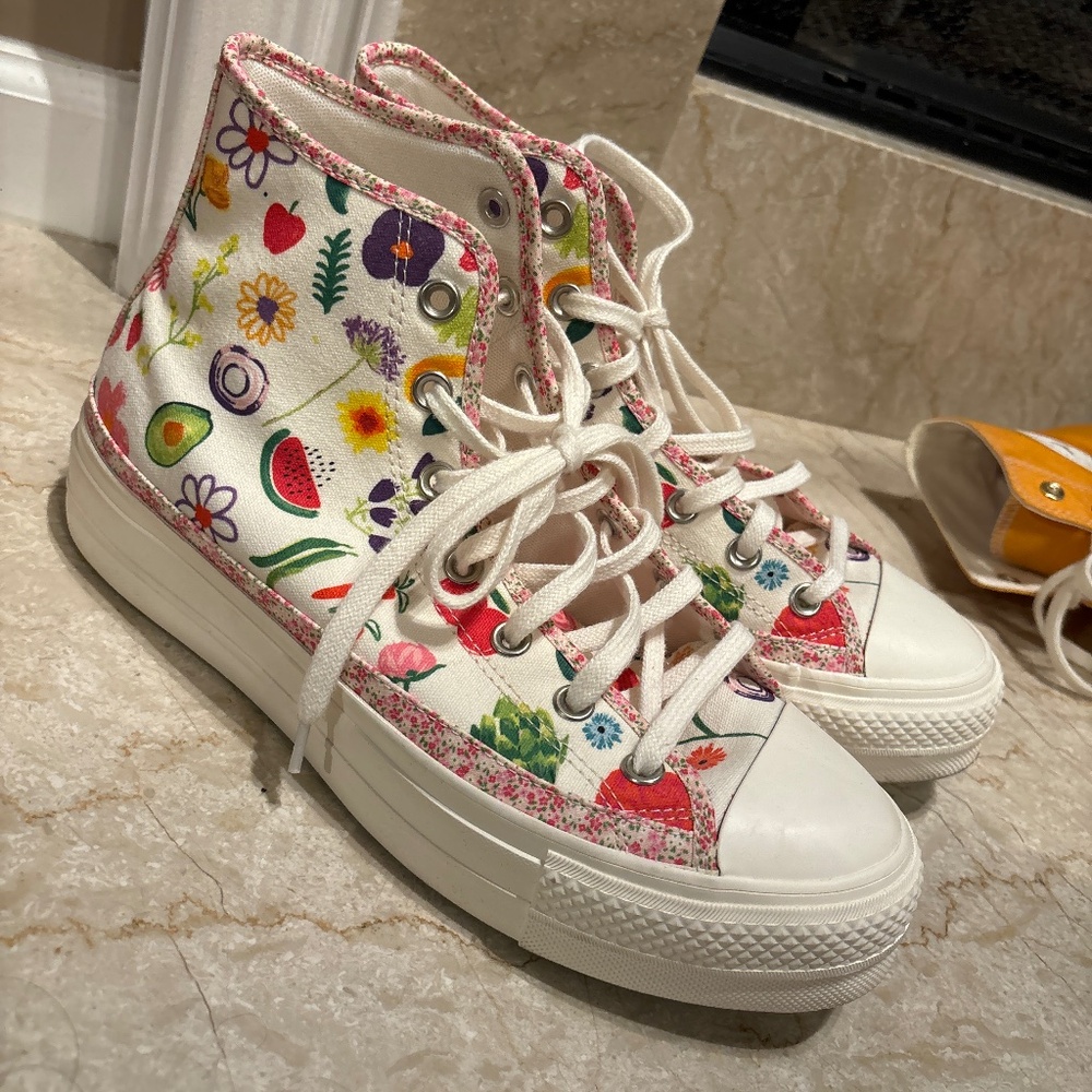 Converse